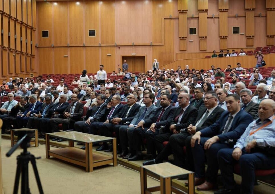 انطلاق أعمال المؤتمر الدولي الهندسي الثالث للطاقات المتجددة في رحاب جامعة دمشق